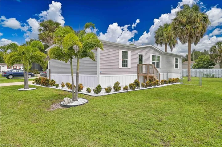 2481 Austin Smith Ct, North Fort Myers, Florida 33917