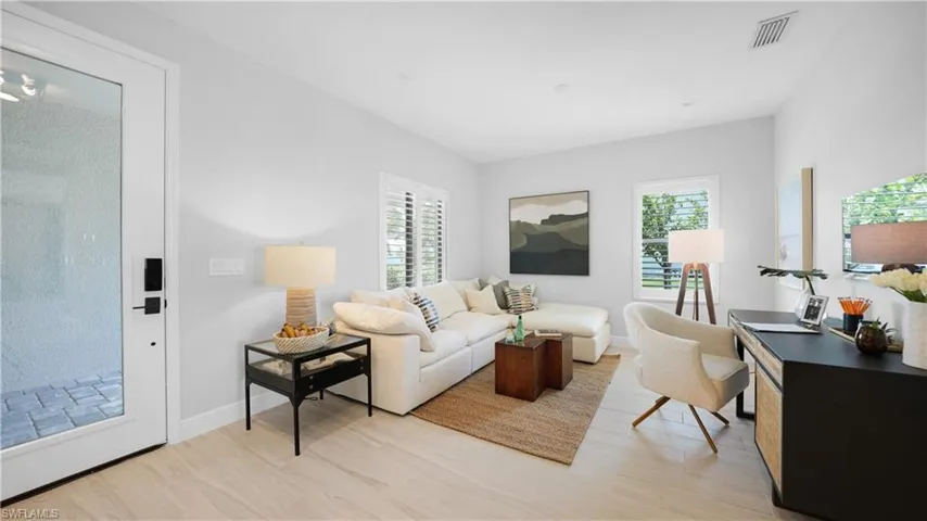 4105  Pegasus  WAY, Naples, FL 34120