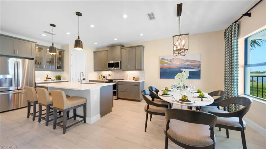 4105  Pegasus  WAY, Naples, FL 34120