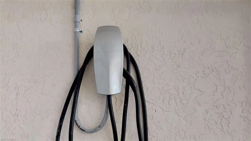 40 Watt Tesla Charger!