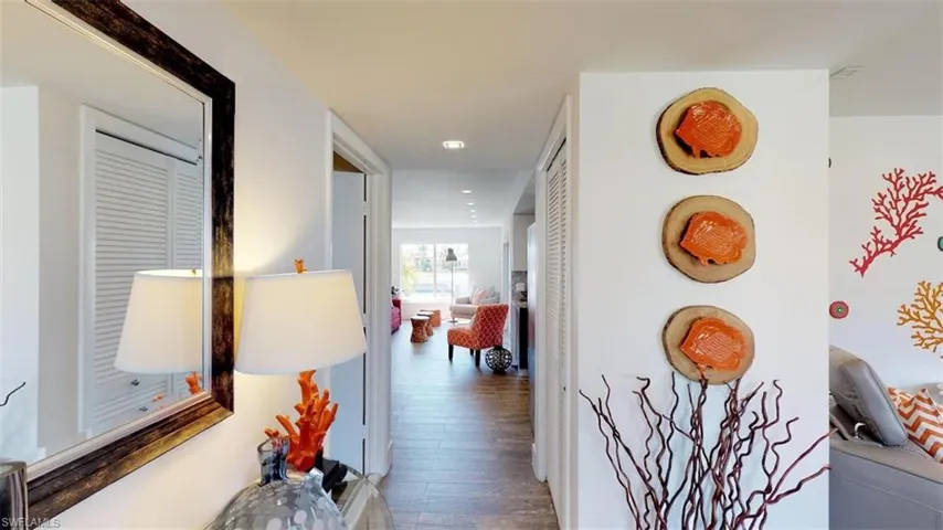 Fabulous Front Foyer!