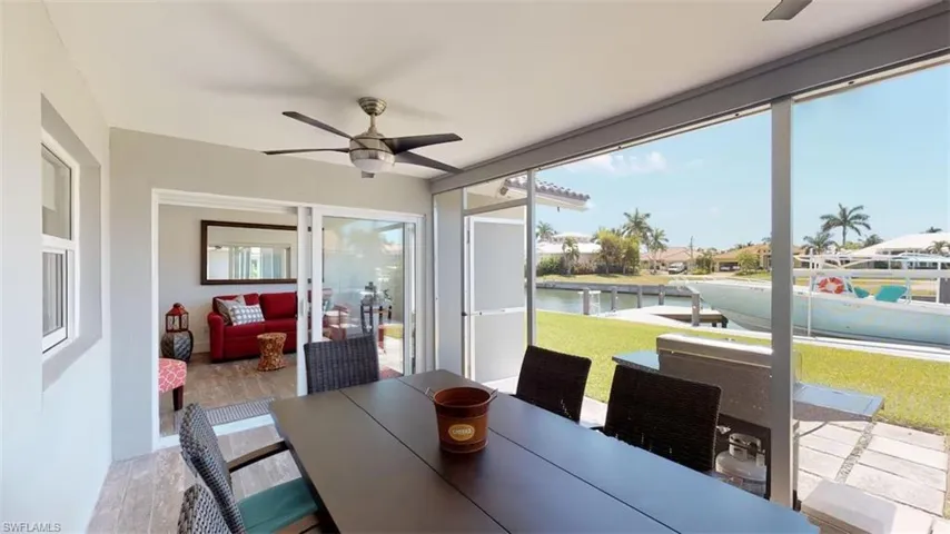 Lovely Lanai off Newer Sliders!
