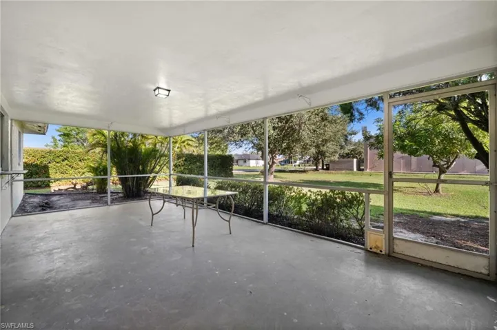 1614 Ne 6th Ter, Cape Coral, Florida 33909