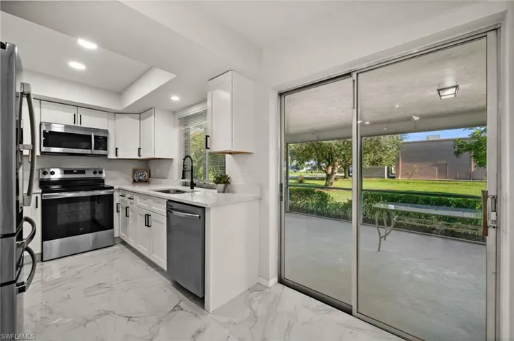 1614 Ne 6th Ter, Cape Coral, Florida 33909