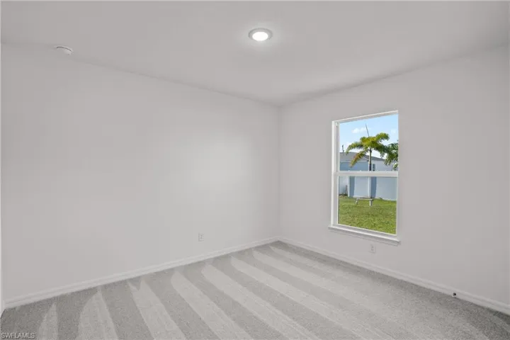1907 NW 20th  AVE, Cape Coral, FL 33993