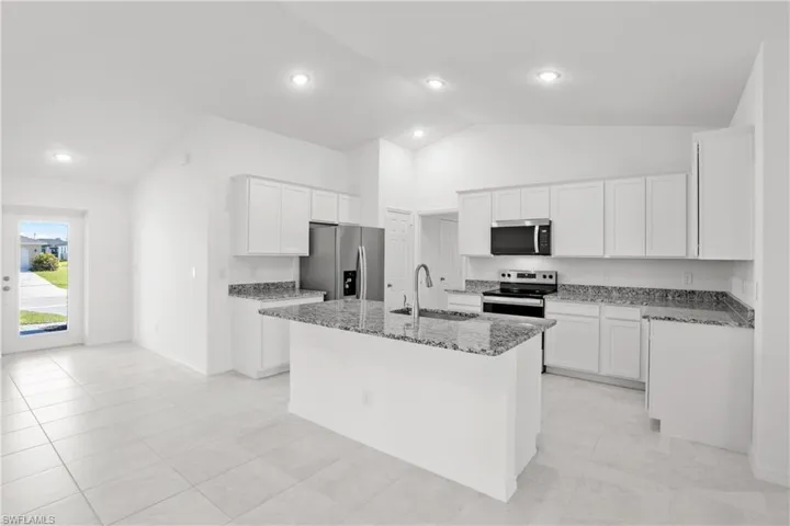 1907 NW 20th  AVE, Cape Coral, FL 33993