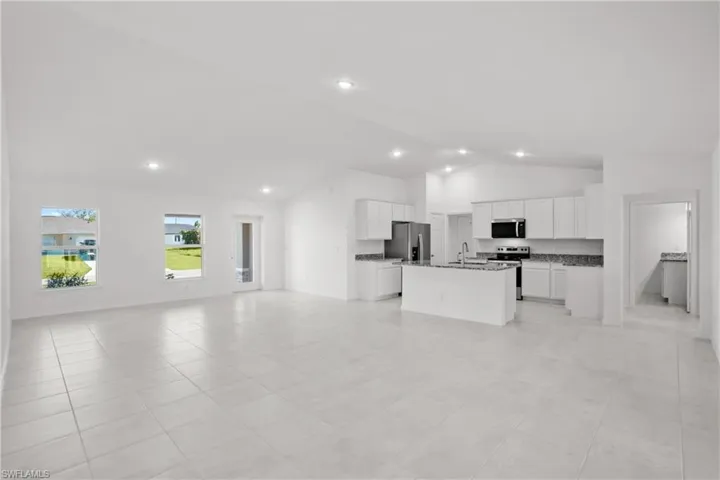 1907 NW 20th  AVE, Cape Coral, FL 33993
