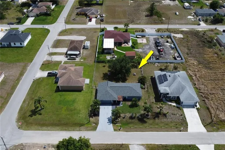 Aerial view featuring a residential view