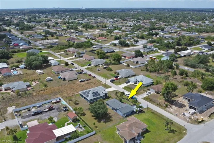 Drone / aerial view with a residential view