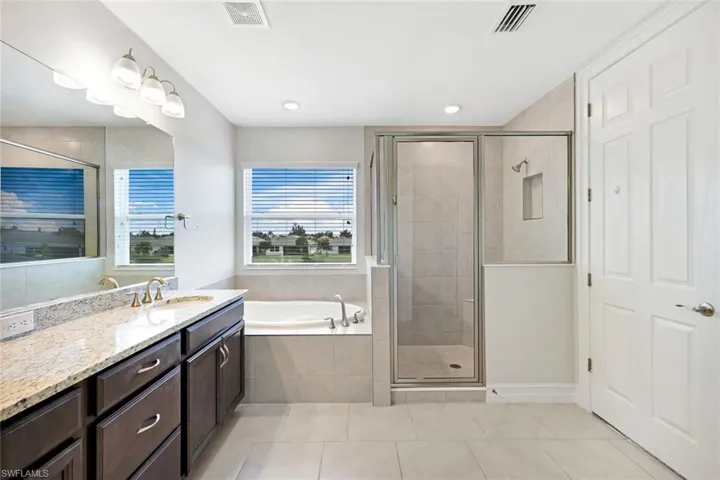 421 Coral Reef Pl, Cape Coral, Florida 33993