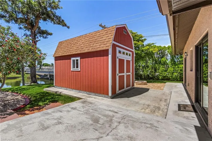 powered shed