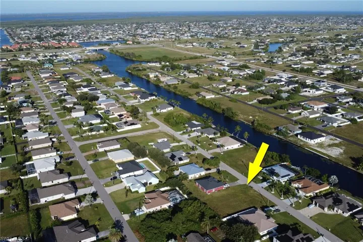 2712 Sw 2nd Ter, Cape Coral, Florida 33991