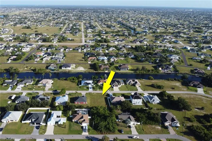 2712 Sw 2nd Ter, Cape Coral, Florida 33991