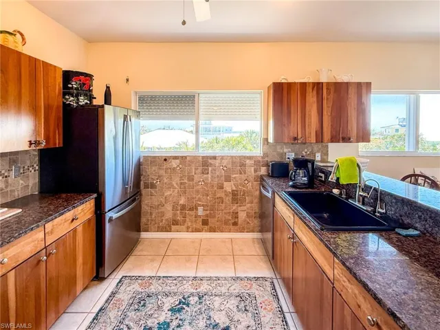 4510 Oyster Shell Dr, Upper Captiva, Florida 33924