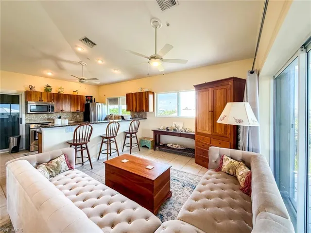 4510 Oyster Shell Dr, Upper Captiva, Florida 33924