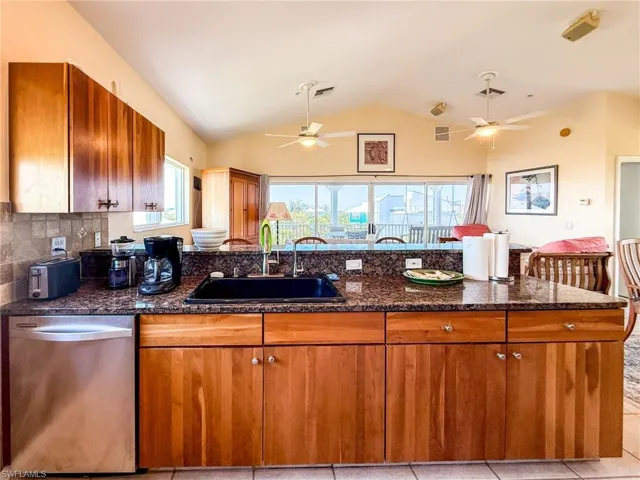 4510 Oyster Shell Dr, Upper Captiva, Florida 33924