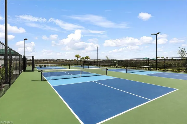 11751 Venetian Lagoon Dr 104, Fort Myers, Florida 33913