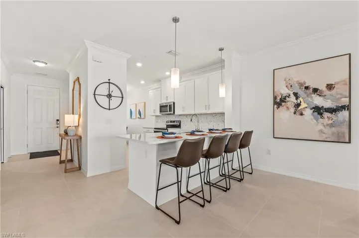 11751 Venetian Lagoon Dr 104, Fort Myers, Florida 33913