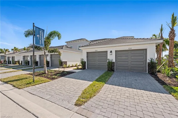11751 Venetian Lagoon Dr 104, Fort Myers, Florida 33913