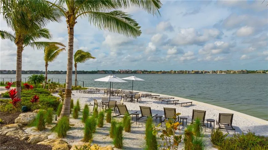 11751 Venetian Lagoon Dr 104, Fort Myers, Florida 33913