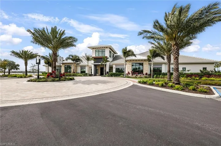 11751 Venetian Lagoon Dr 104, Fort Myers, Florida 33913