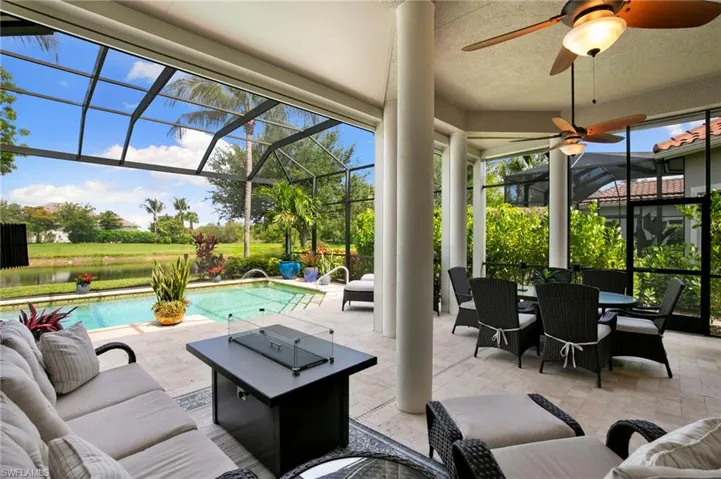 8960  Cherry Oaks  TRL, Naples, FL 34114