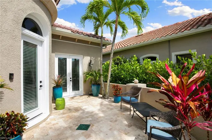 8960  Cherry Oaks  TRL, Naples, FL 34114