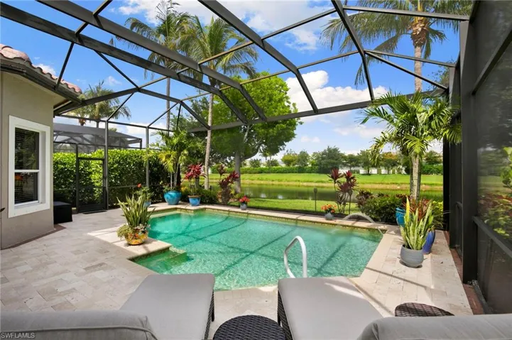 8960  Cherry Oaks  TRL, Naples, FL 34114