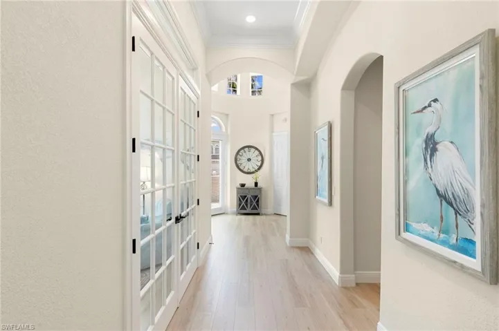 8960  Cherry Oaks  TRL, Naples, FL 34114