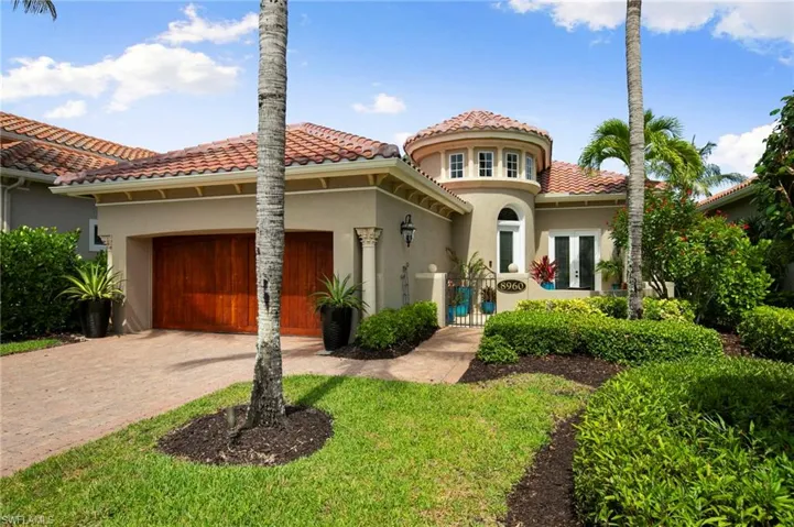8960  Cherry Oaks  TRL, Naples, FL 34114
