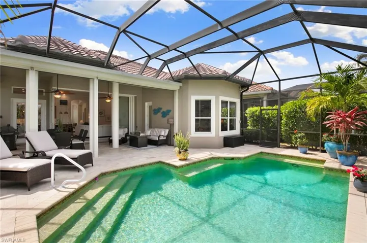 8960  Cherry Oaks  TRL, Naples, FL 34114