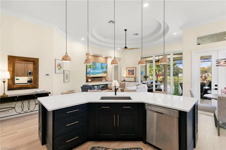 8960  Cherry Oaks  TRL, Naples, FL 34114