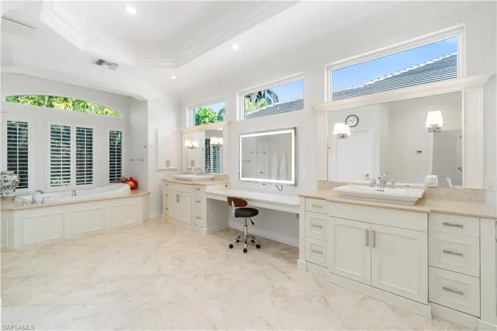 Large Primary Bath