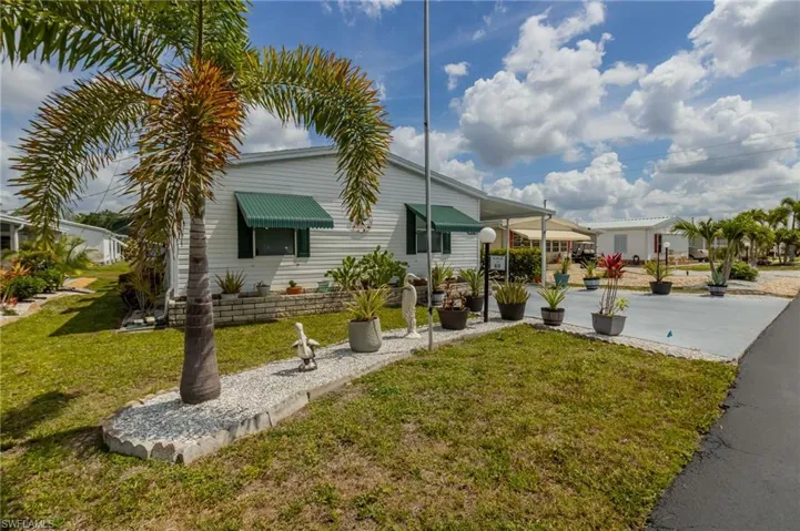 9749  Sugarberry  WAY, Fort Myers, FL 33905