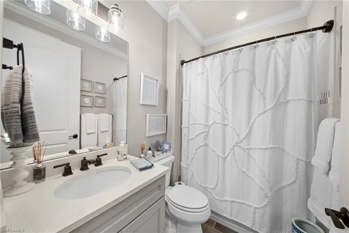8912 Horned Lark Dr, Naples, Florida 34120