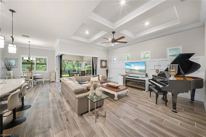 8912 Horned Lark Dr, Naples, Florida 34120
