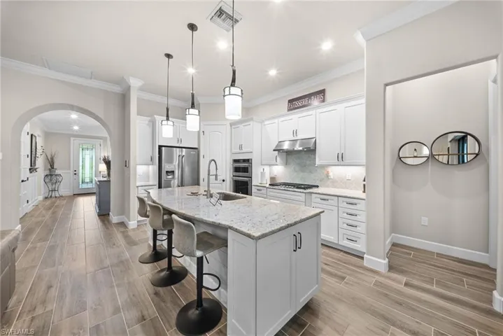 8912 Horned Lark Dr, Naples, Florida 34120