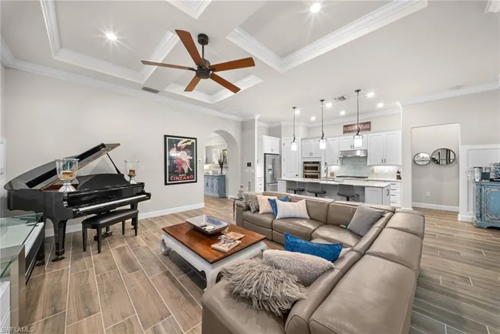 8912 Horned Lark Dr, Naples, Florida 34120