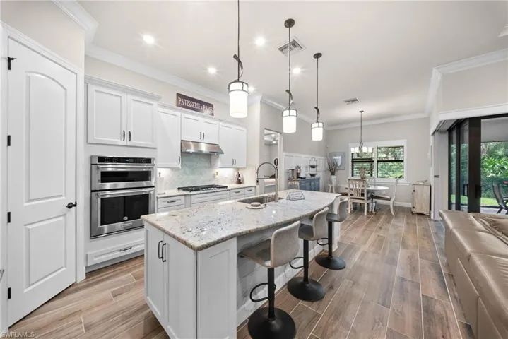 8912 Horned Lark Dr, Naples, Florida 34120