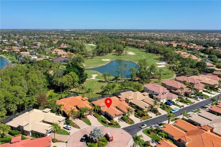 8563  Chase Preserve  DR, Naples, FL 34113
