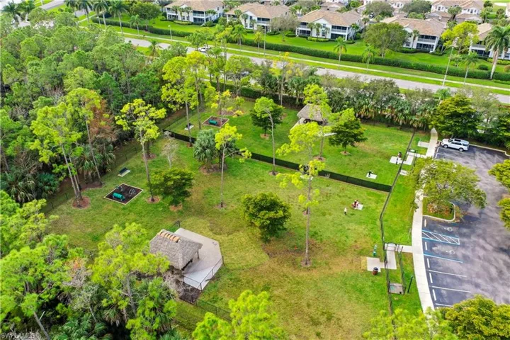 8563  Chase Preserve  DR, Naples, FL 34113