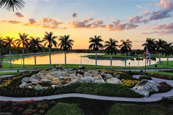 8563  Chase Preserve  DR, Naples, FL 34113