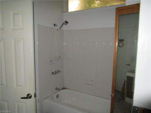Guest tub n shower