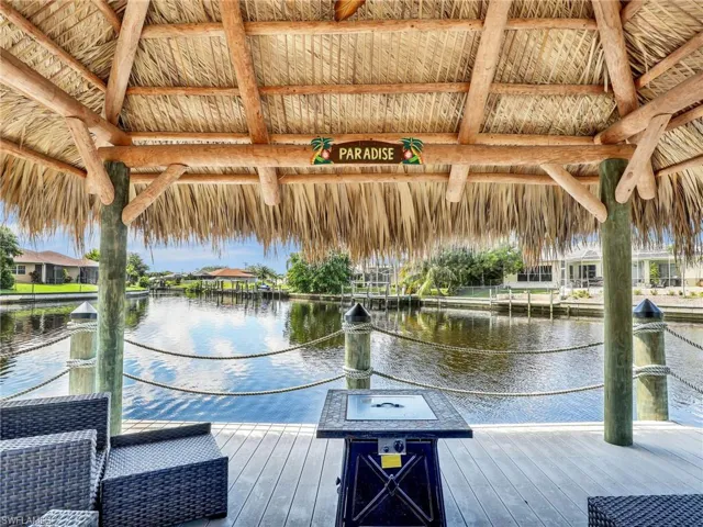 1800 SE 21st  ST, Cape Coral, FL 33990
