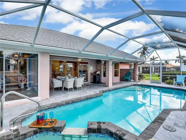 1800 SE 21st  ST, Cape Coral, FL 33990