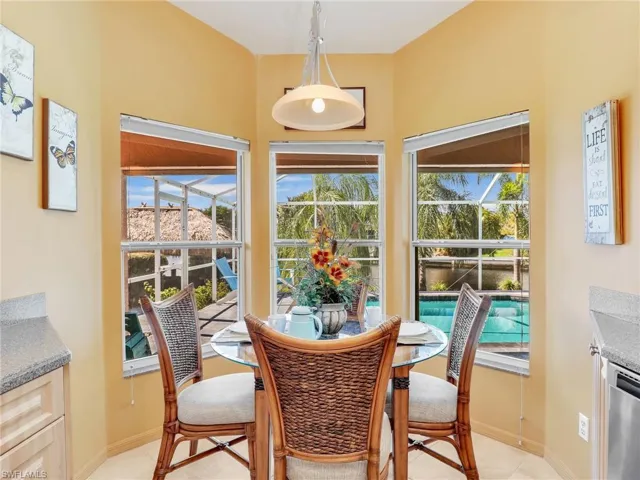 1800 SE 21st  ST, Cape Coral, FL 33990