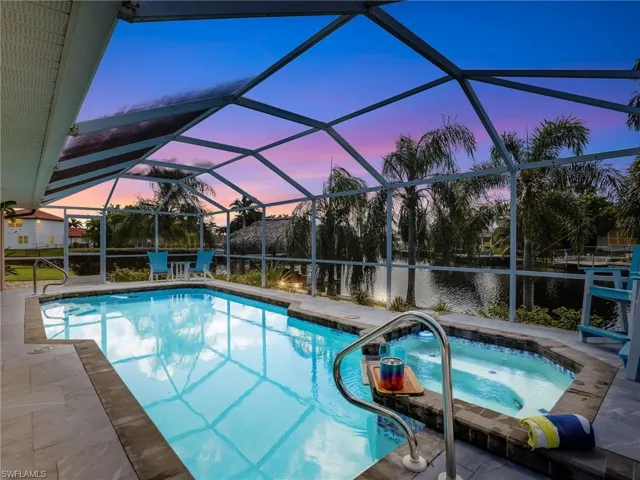 1800 SE 21st  ST, Cape Coral, FL 33990