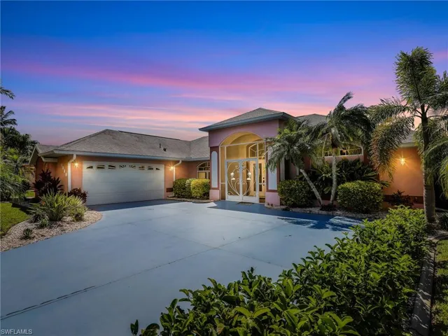 1800 SE 21st  ST, Cape Coral, FL 33990