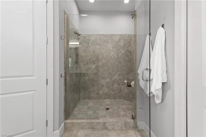 8761  Bellano  CT, Naples, FL 34119