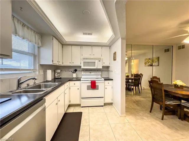 6777  Winkler  RD, Fort Myers, FL 33919